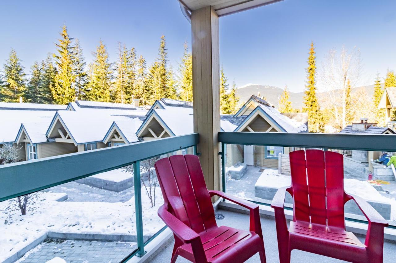 Snowbird Townhouses By Elevate Vacations Whistler Exterior photo